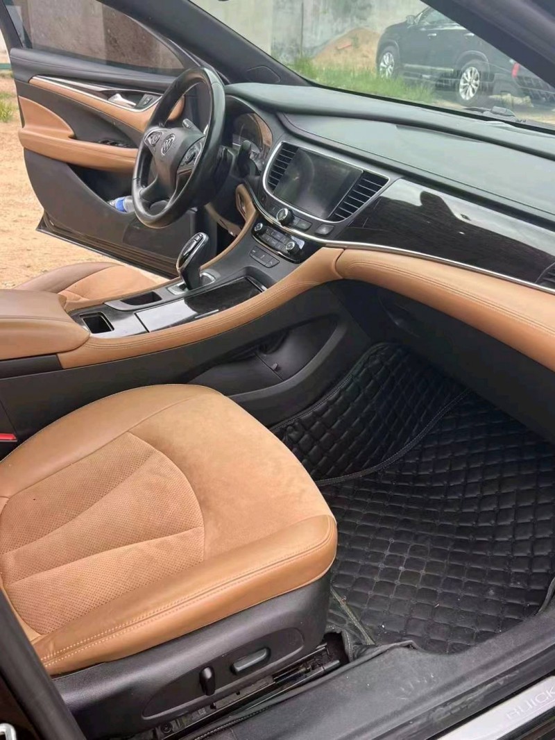 东营17年别克君越9