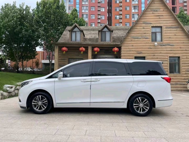 邢台18年别克GL85