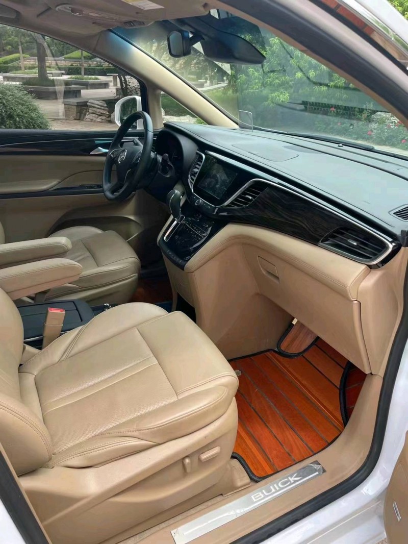 邢台18年别克GL86