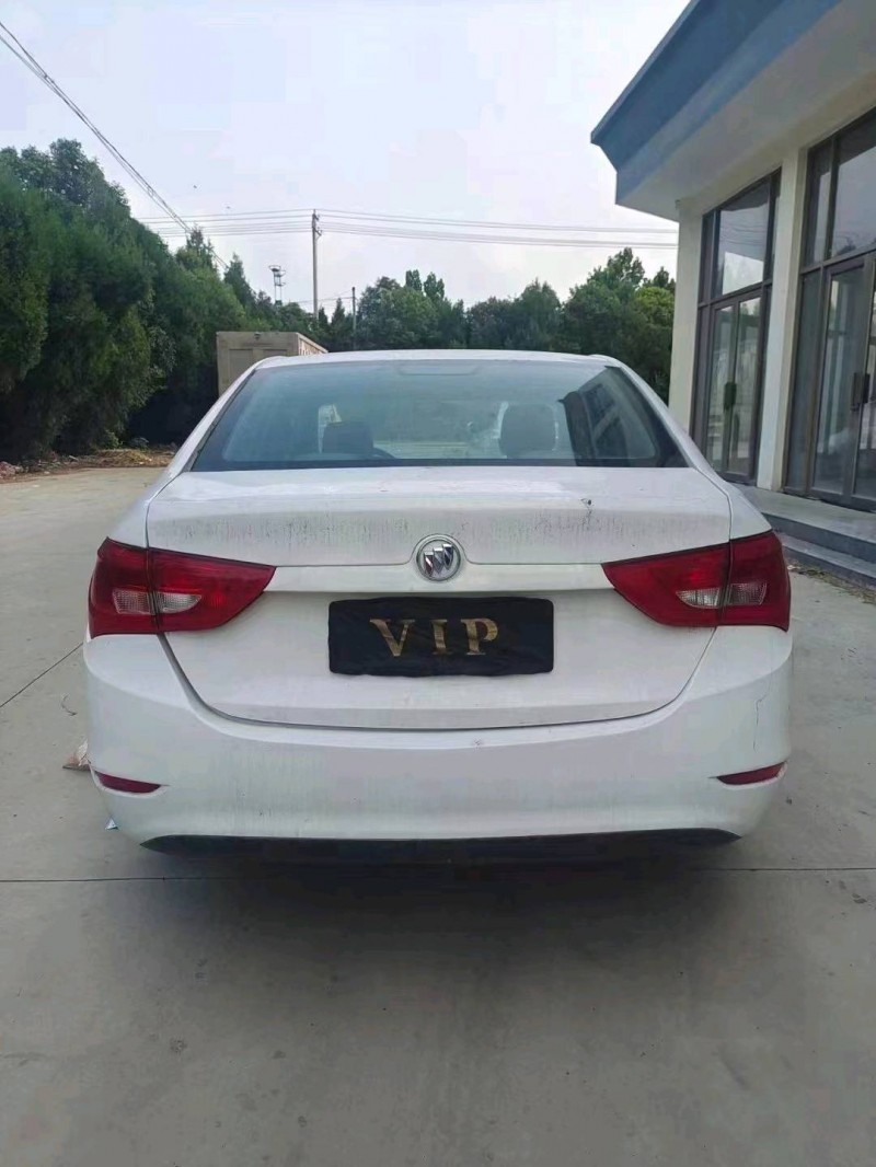 烟台17年别克英朗9