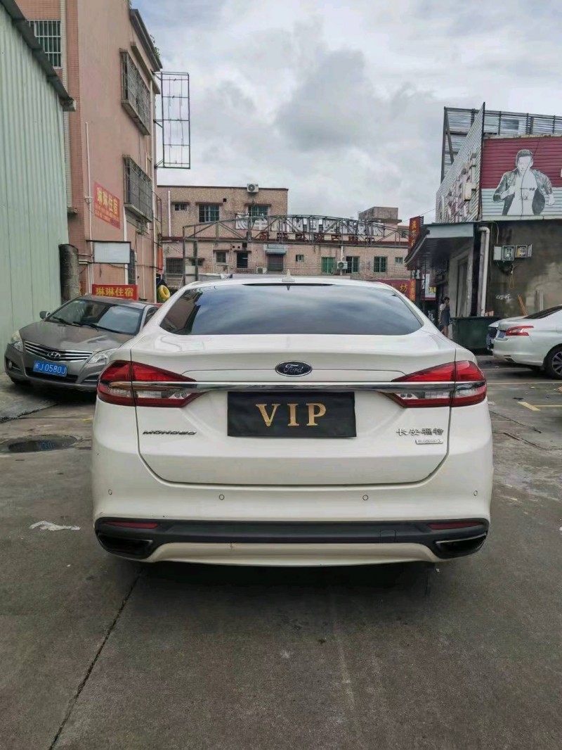 中山18年福特蒙迪欧9