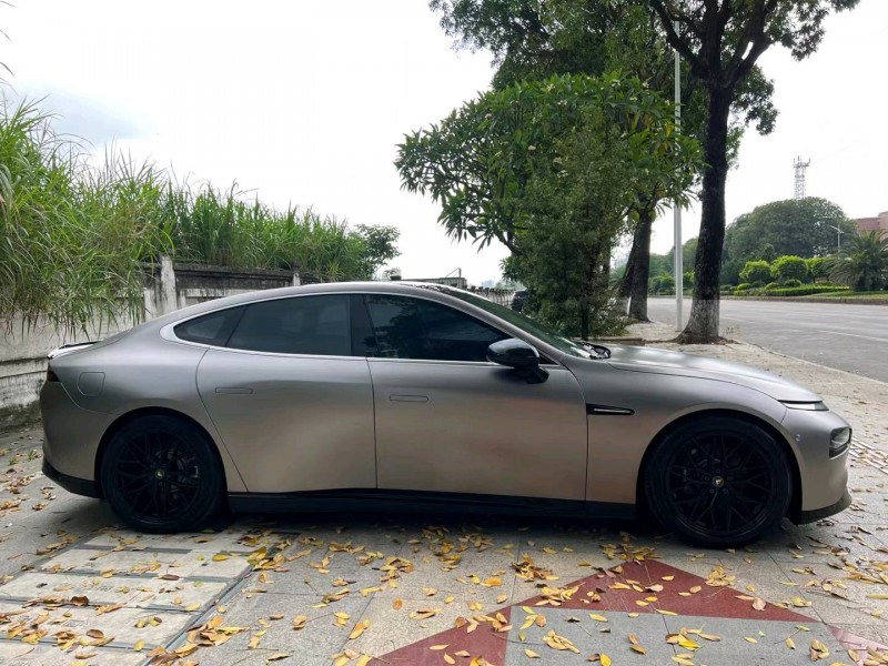 東莞21年小鵬汽車p79