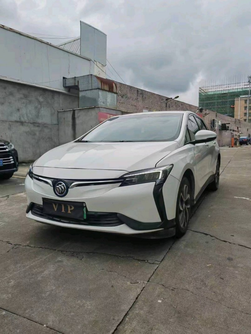 中山21年别克微蓝2