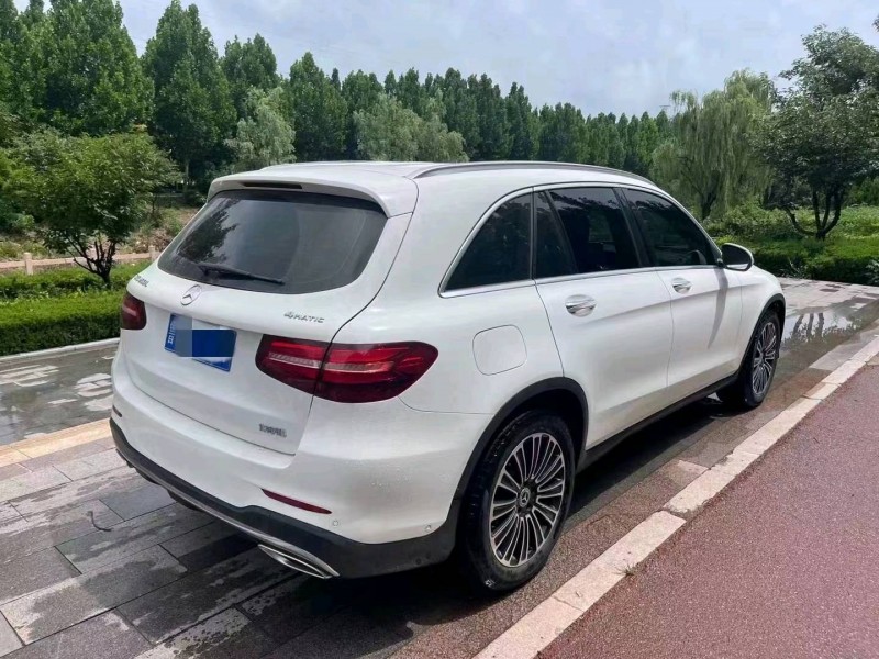 淄博19年奔驰GLC7