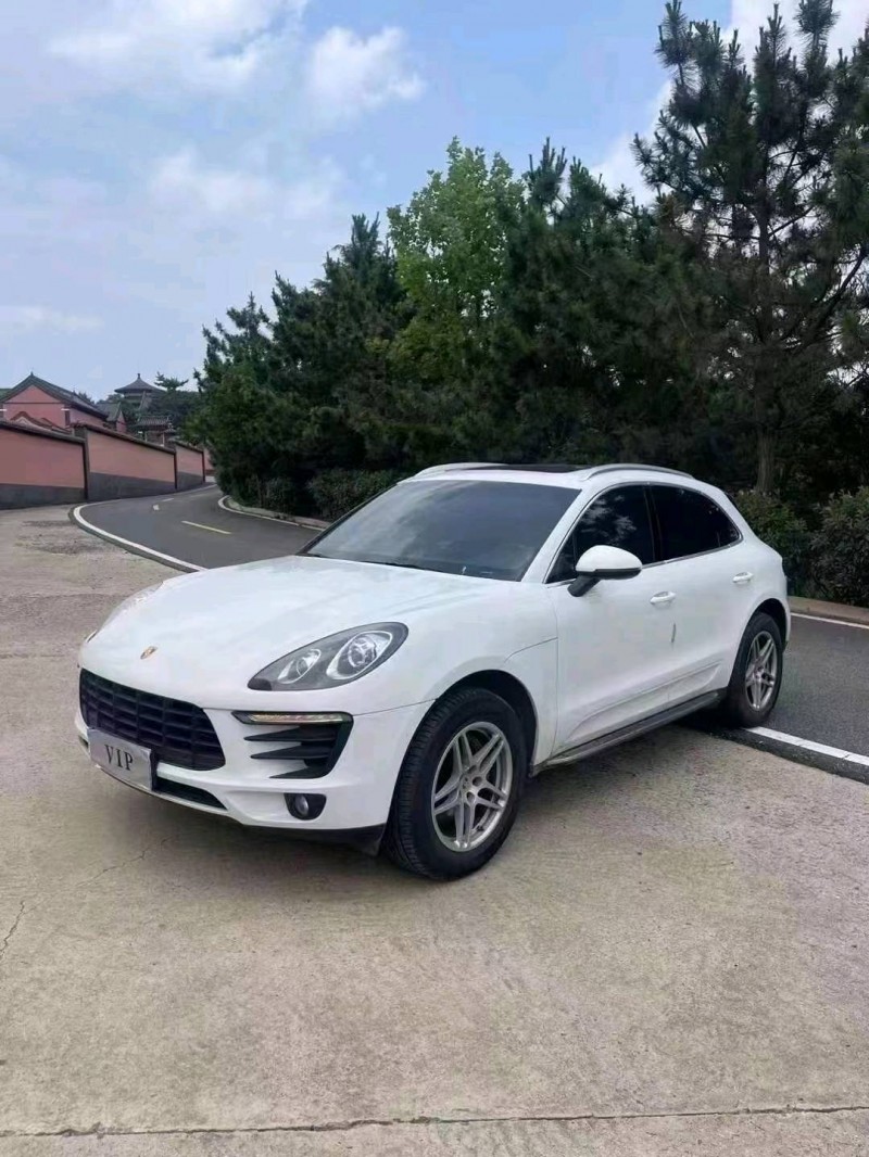 枣庄16年保时捷Macan2