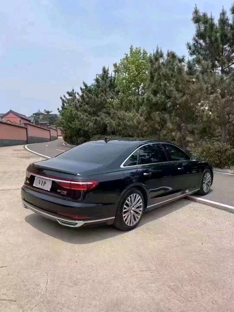 枣庄19年奥迪A8L5