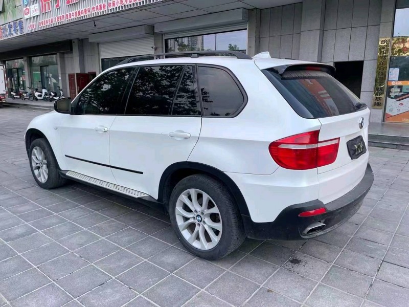 济宁07年宝马X56