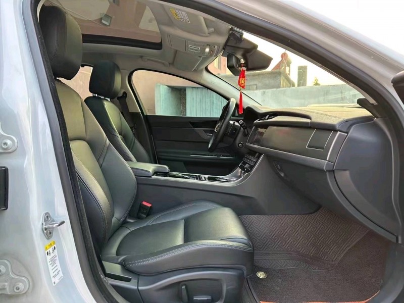 济宁20年捷豹XFL7