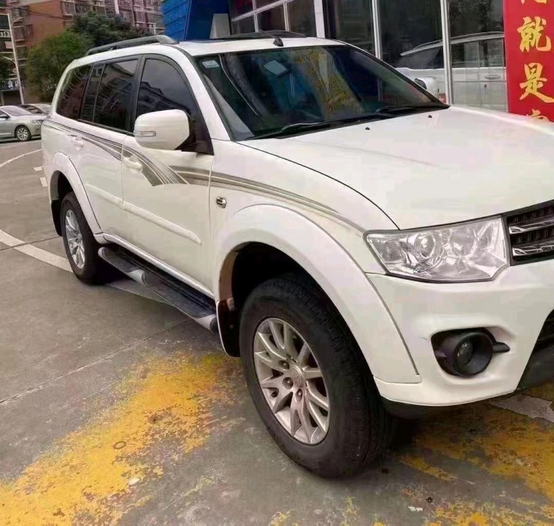 衡阳14年三菱帕杰罗·劲畅3