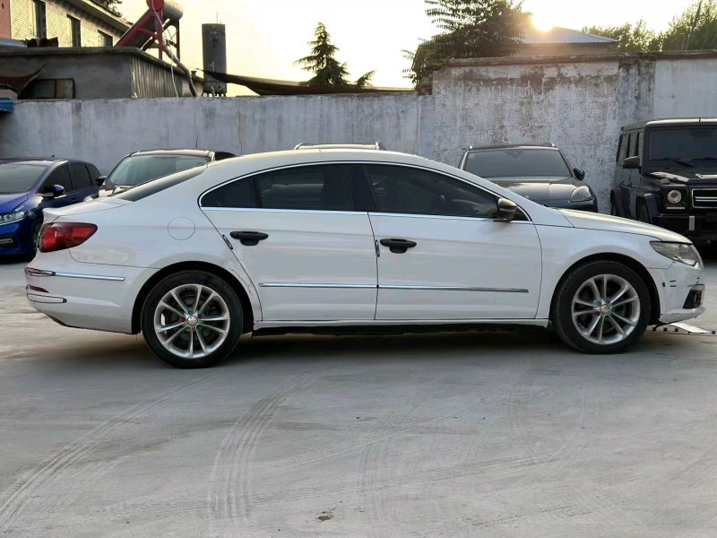 济宁10年大众CC8