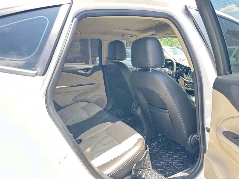 衡阳18年别克威朗7