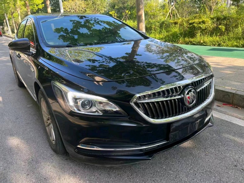 邵阳17年别克君越3