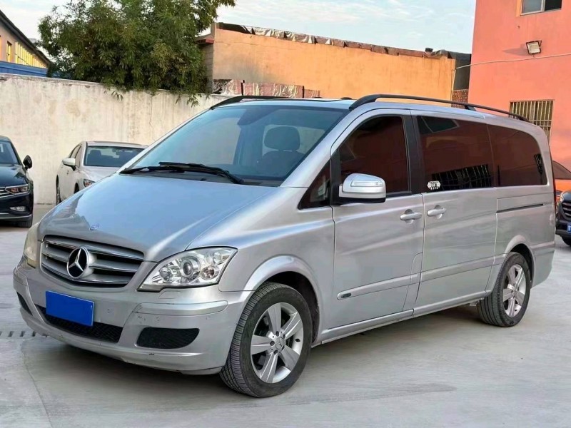 枣庄14年奔驰唯雅诺2