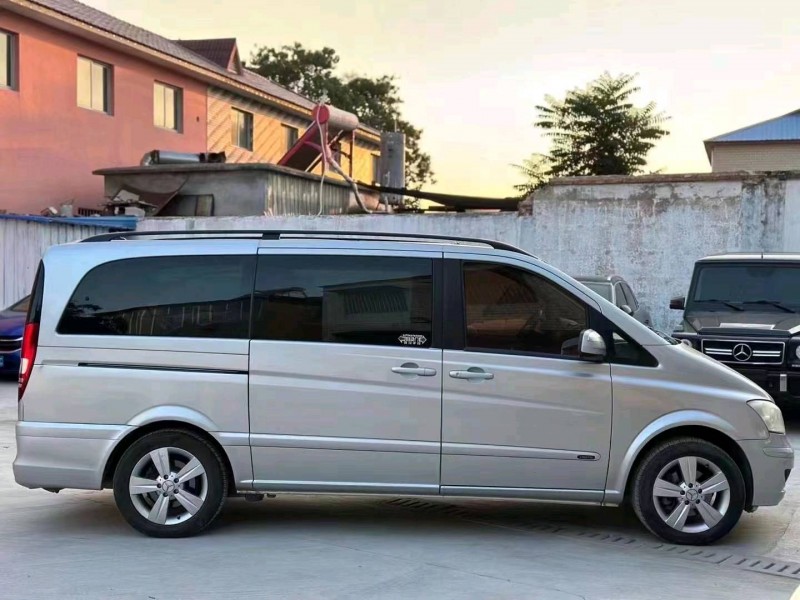 枣庄14年奔驰唯雅诺3