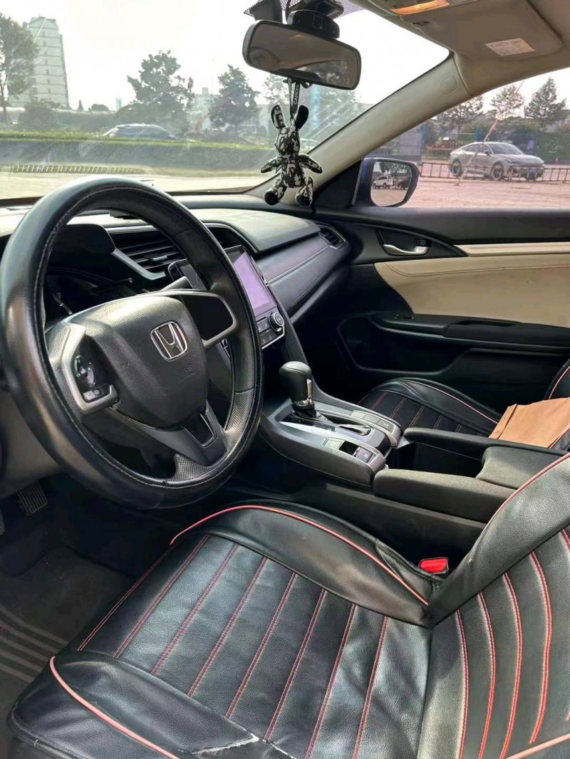 宜昌18年本田思域4