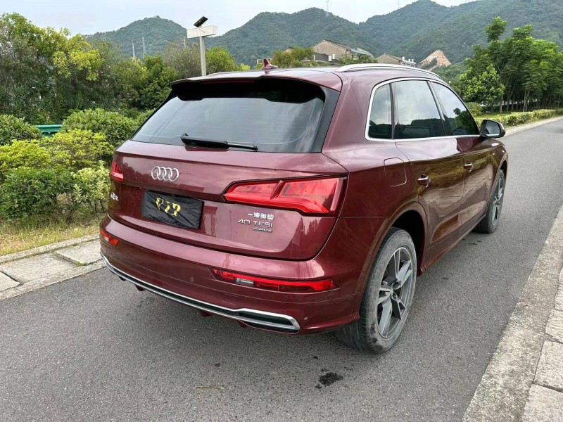 嘉兴19年奥迪Q54