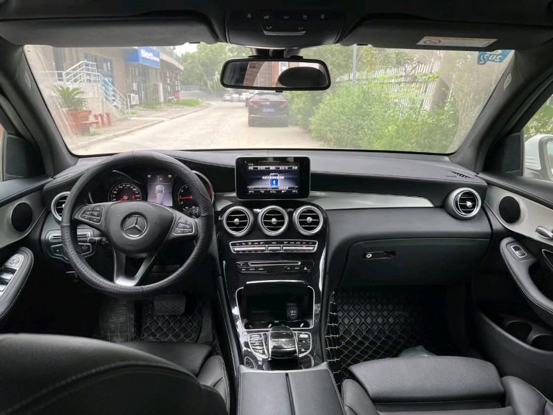 常州18年奔驰GLC3