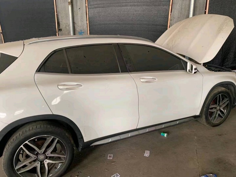 常州16年奔驰GLA3