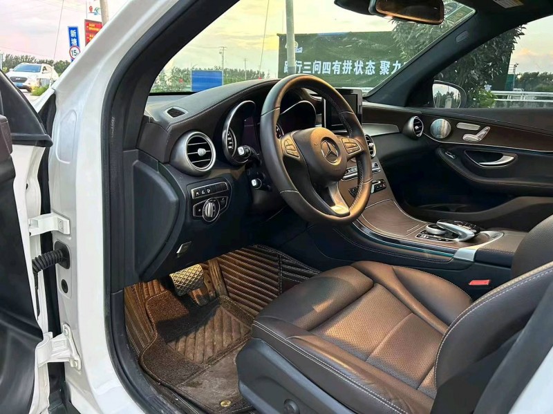 徐州19年奔驰GLC5