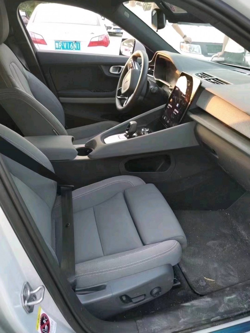 宜昌23年沃尔沃极星3