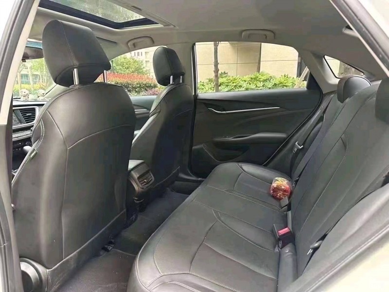 嘉兴21年别克英朗5