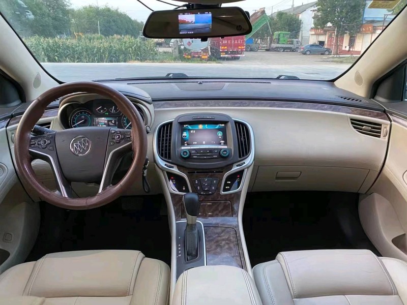 淄博15年别克君越5