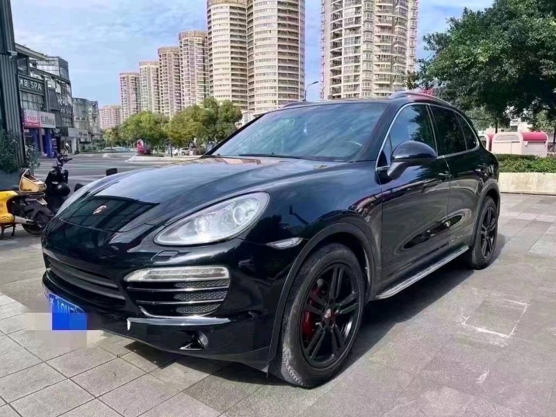 嘉兴11年保时捷卡宴2