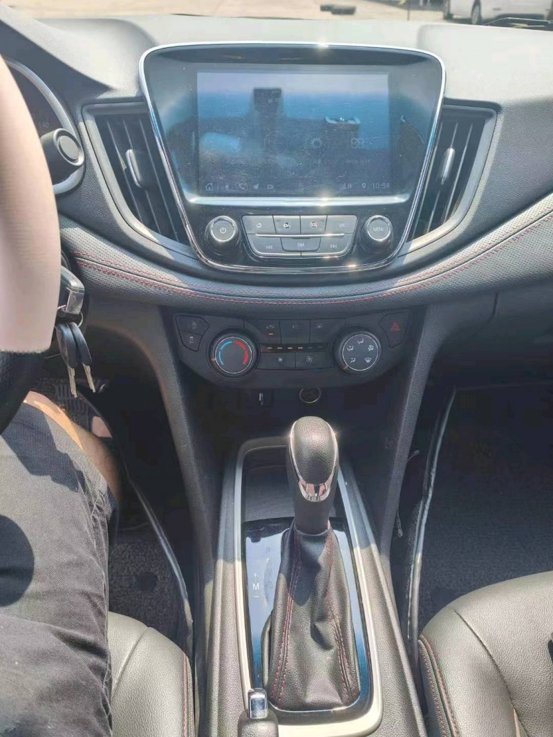 宜昌21年雪佛兰科鲁泽6