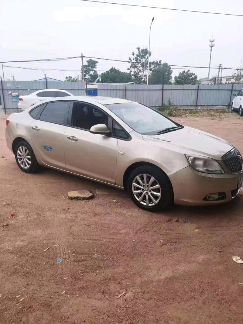 枣庄15年别克英朗GT2