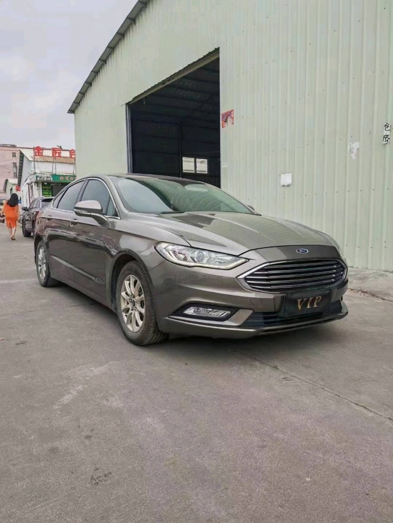 中山17年福特蒙迪欧2