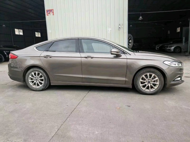 中山17年福特蒙迪欧4