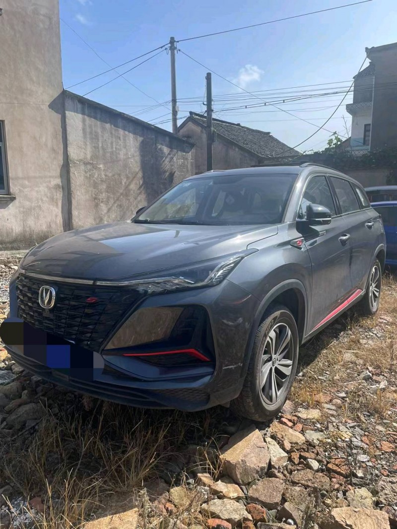 嘉興22年長安汽車CS752