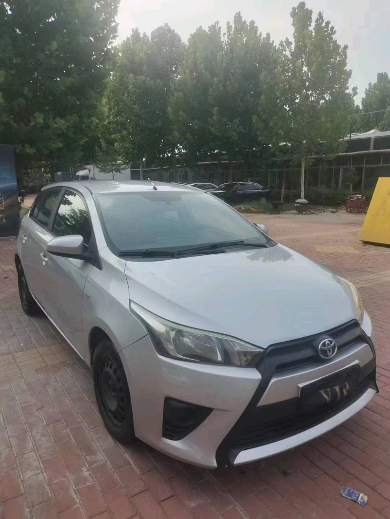 东营14年丰田YARiS L 致炫2
