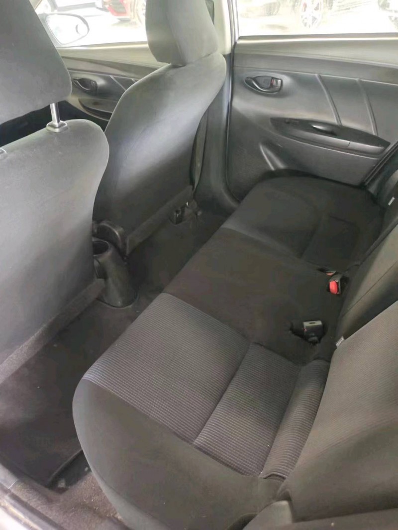 东营14年丰田YARiS L 致炫5