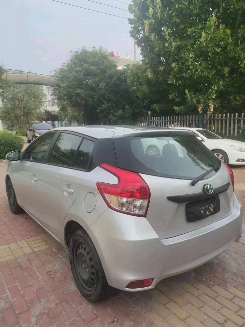 东营14年丰田YARiS L 致炫9