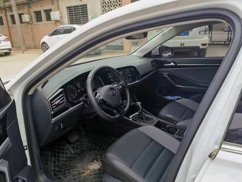 保定20年大众朗逸6