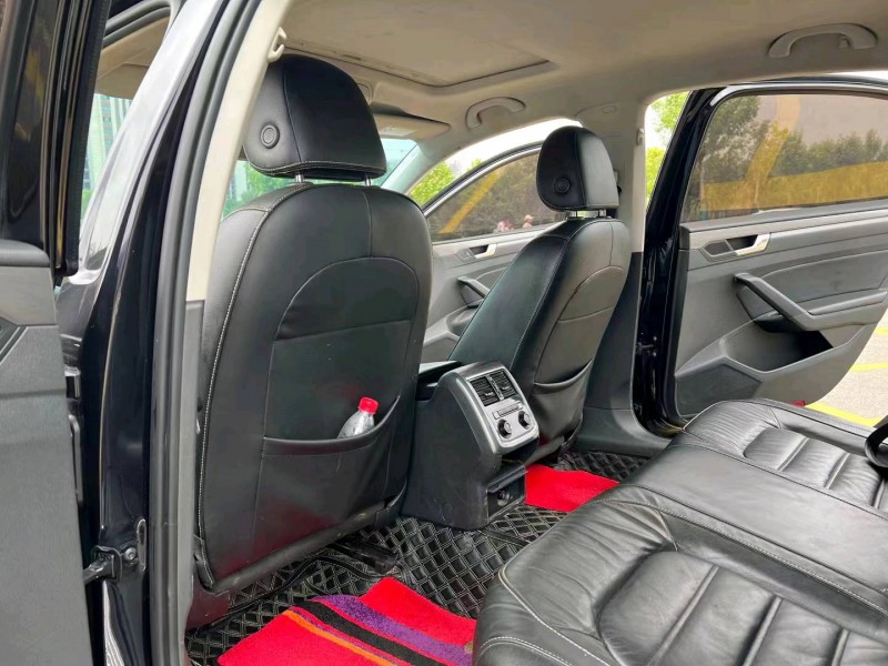 济南17年大众帕萨特5