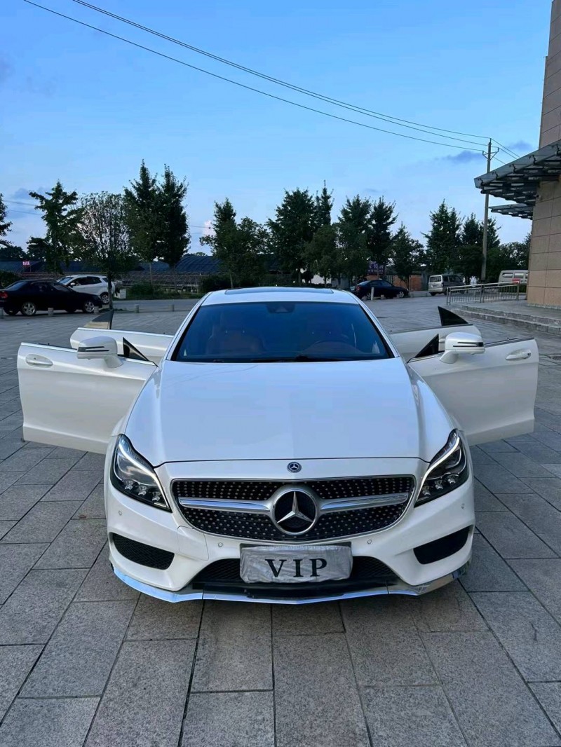 宜昌17年奔驰CLS9