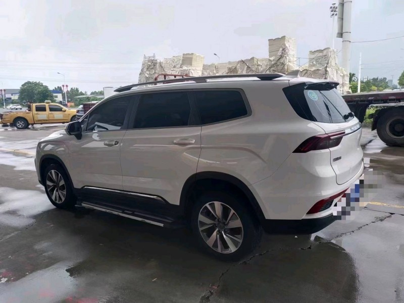 保定20年吉利豪越5