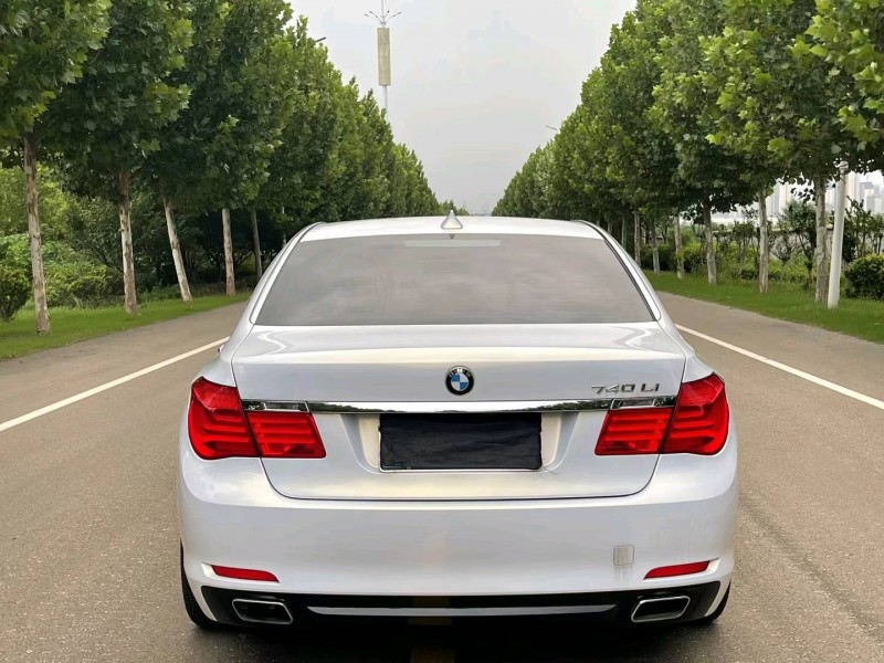 徐州12年宝马7系9