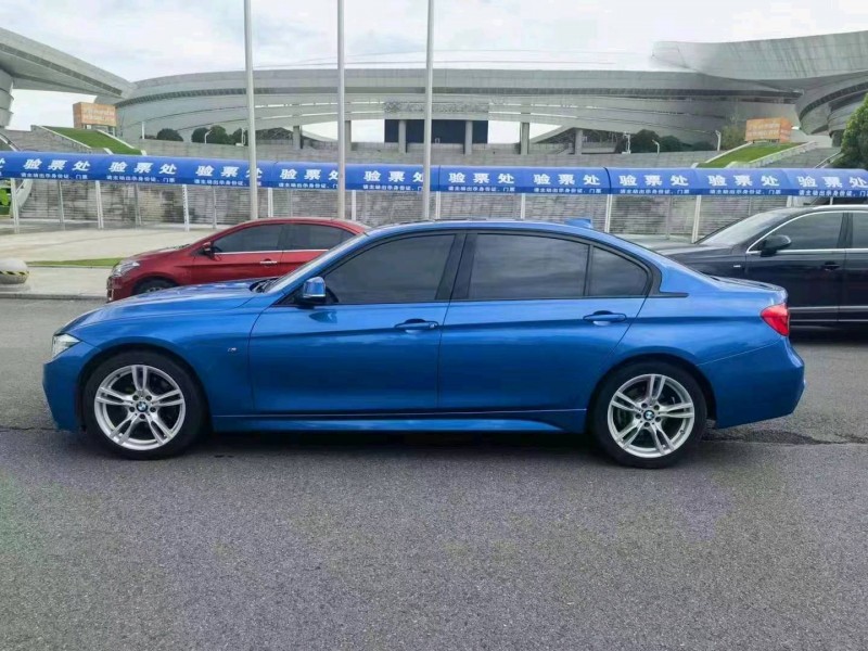 宜昌19年宝马3系3