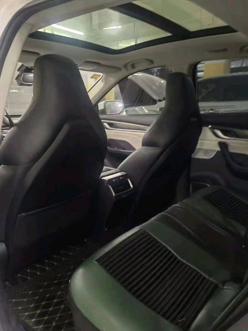 宜昌21年威马汽车EX-55