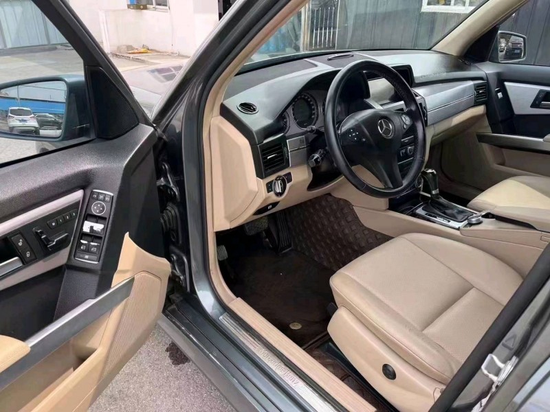 宜昌12年奔驰GLK7