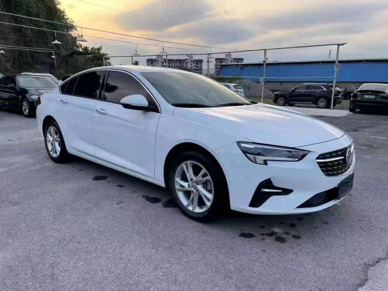 宜昌22年别克君威3