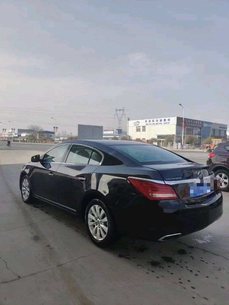 保定14年别克君越8