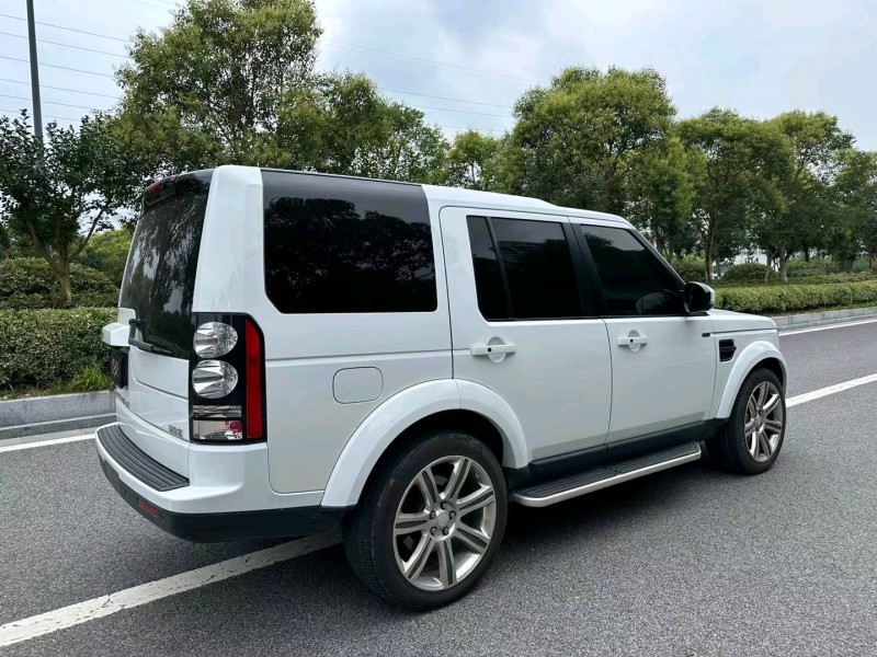 盐城14年路虎发现8