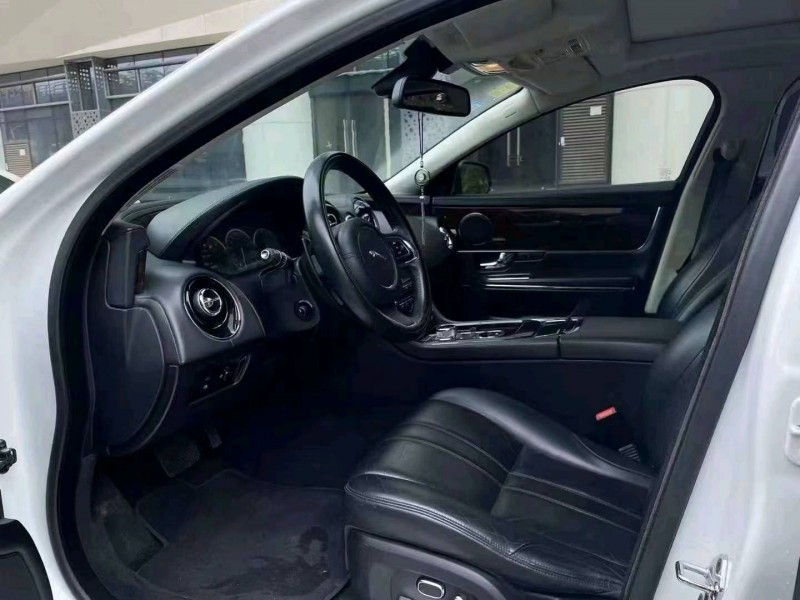 莆田13年捷豹XJL4