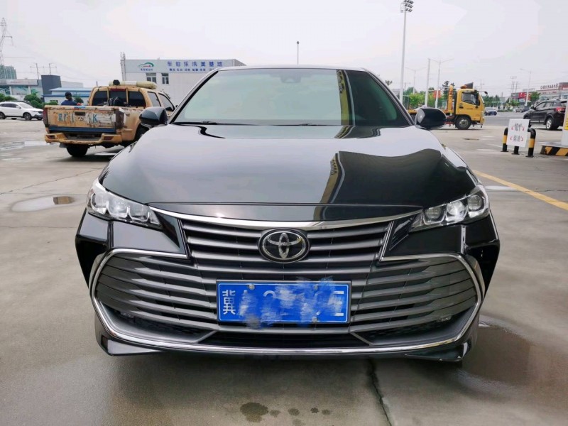 保定21年丰田亚洲龙1