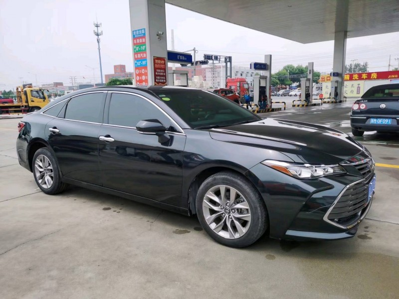 保定21年丰田亚洲龙3