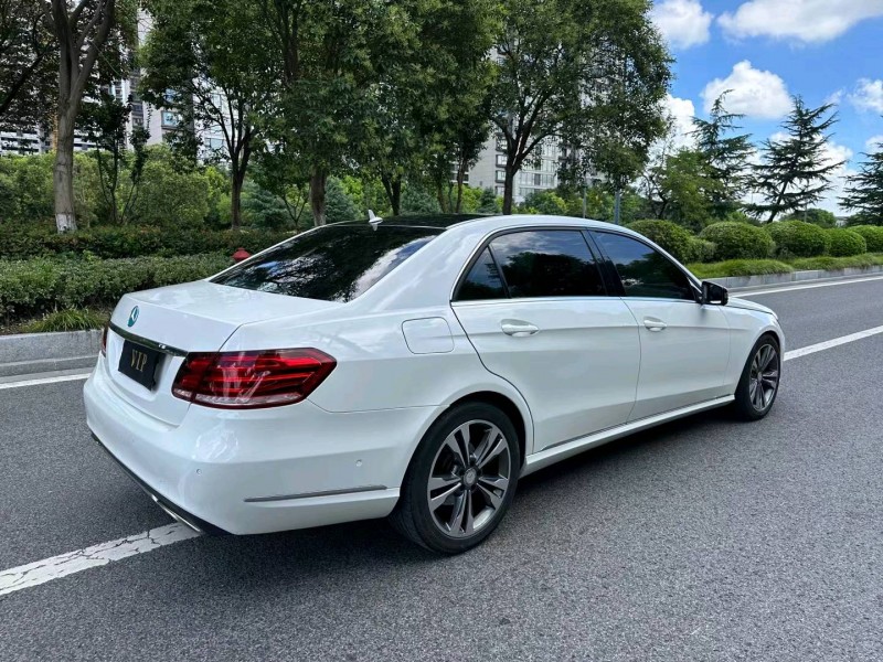 盐城15年奔驰E8